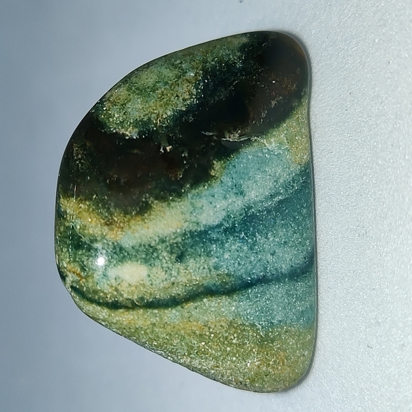 Gorgeous XL Jasper Crystal Green with some blue (very rare) - Picture 2 of 5